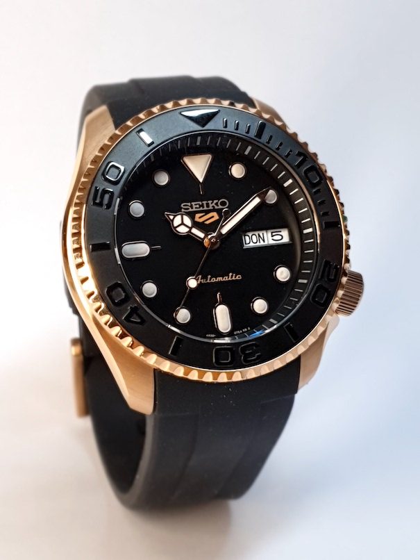 MiG Seiko Custom Mod SRPD76 Yacht Master on display